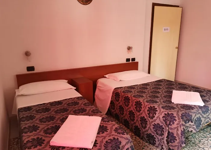 Station بيت ضيافة ميلان